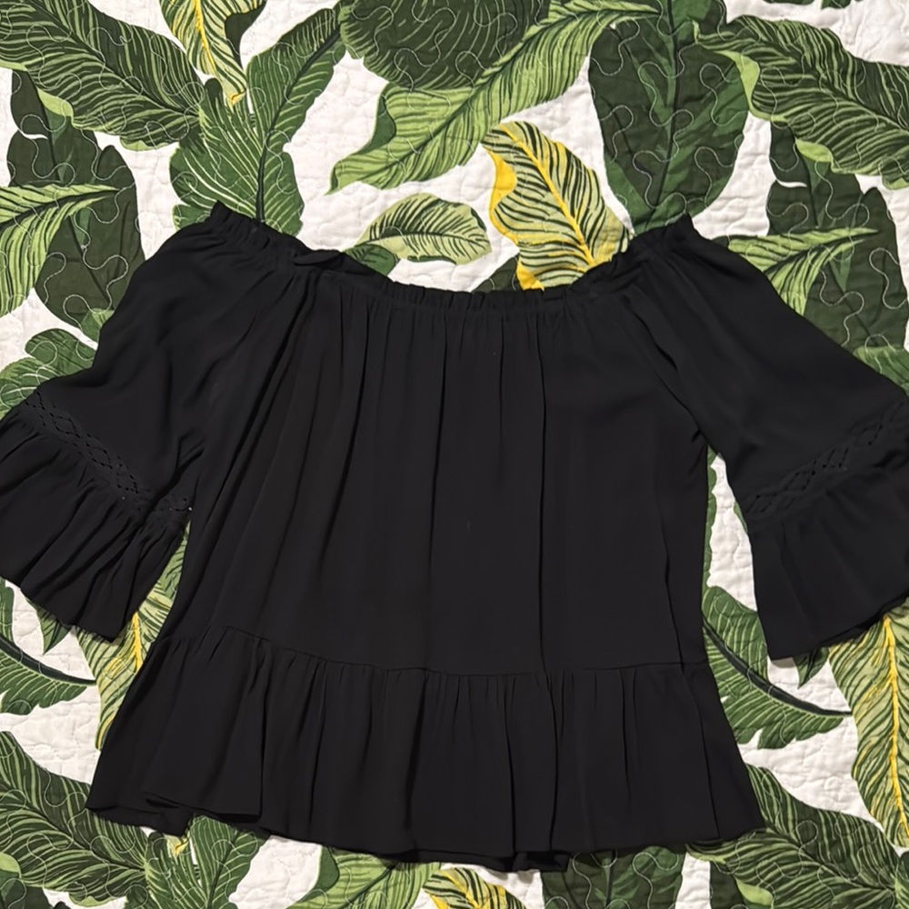 LA Hearts off the shoulder top